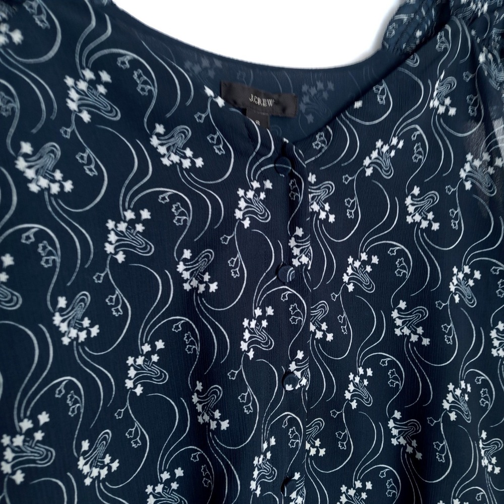 J Crew Blouse Womens S Navy Square Neck Flutter Sleeve Floral Print Lightweight - Picture 7 of 8